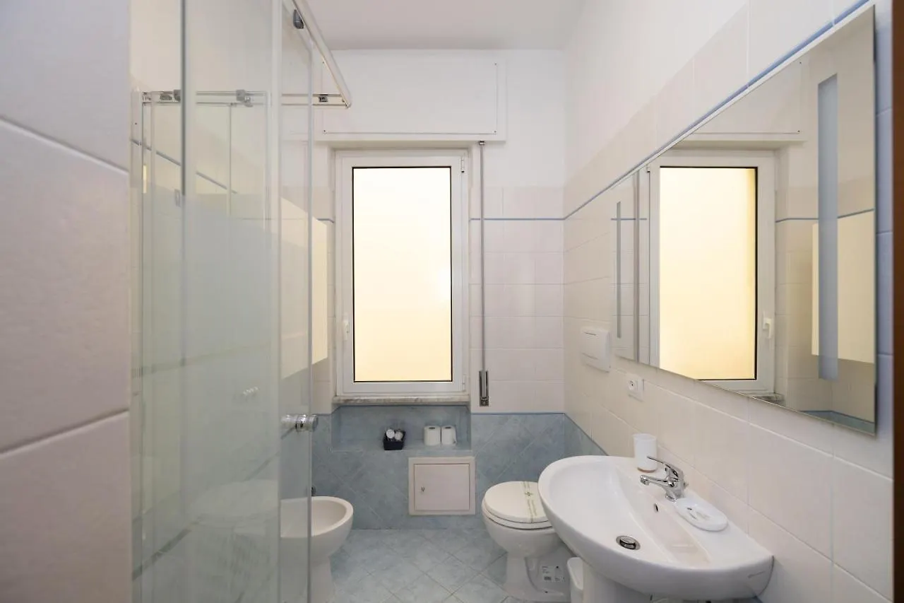 Roma Marine House Hotel Lido di Ostia 0*,  Italy