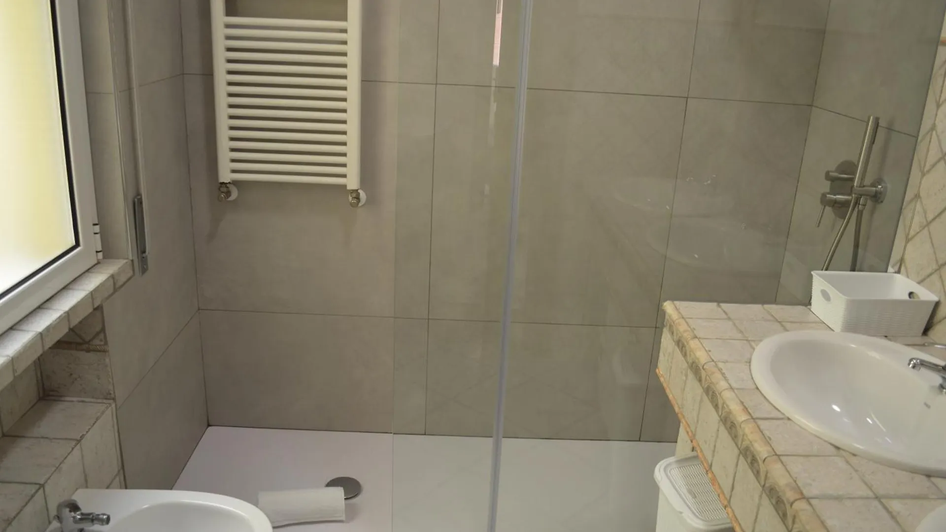 Guest house Roma Marine House Hotel Lido di Ostia Italy